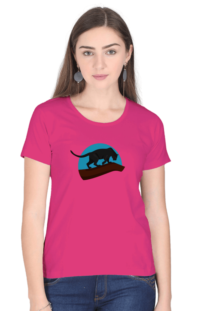 TuckTribePANTHER YARDWomen’s T-shirt