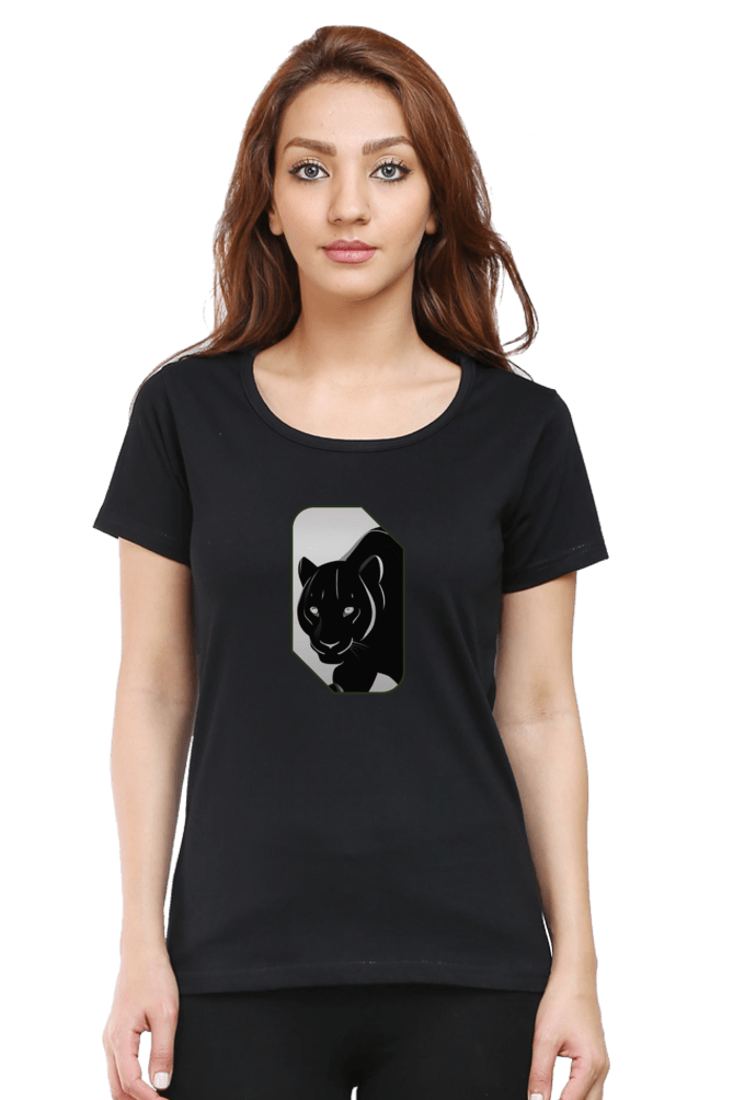 TuckTribeBLACK PANTHERWomen’s T-shirt