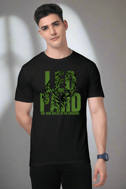TuckTribeLEOPARD T SHIRTPremium T shirts