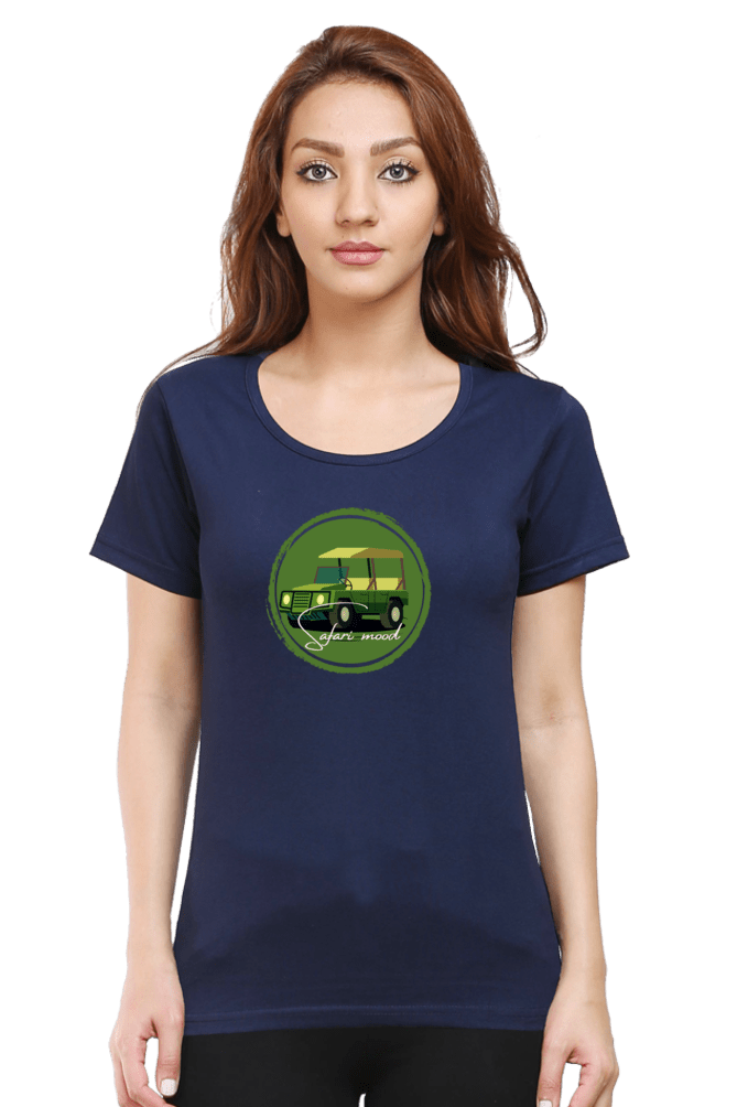 TuckTribeSAFARI MOODWomen’s T-shirt