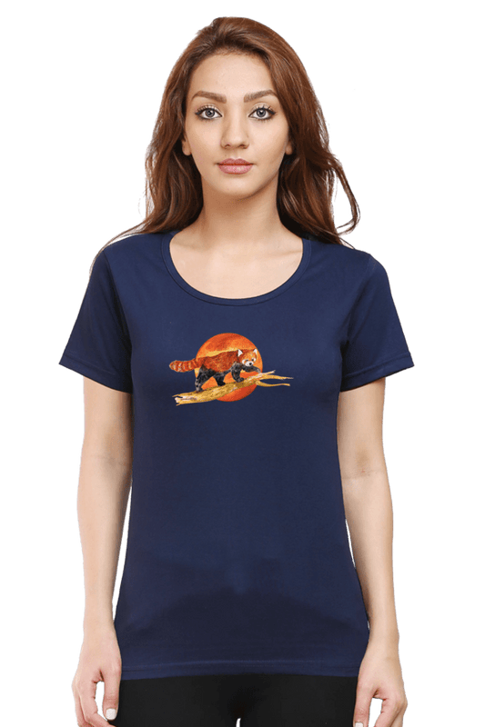 TuckTribeTHE RED PANDAWomen’s T-shirt